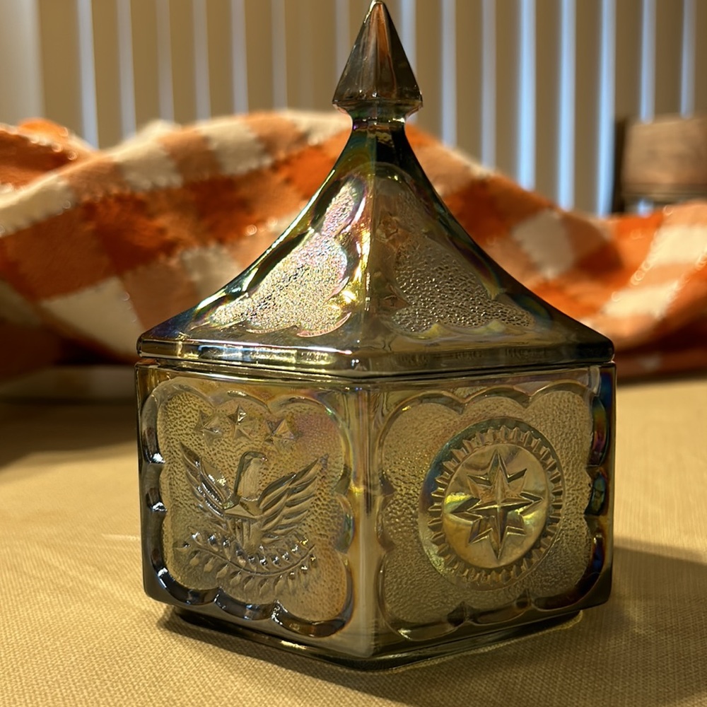 Fenton Carnival Glass Green Antique Candy Dish - Picture 9 of 9